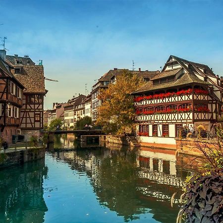 Grand 3 Pieces Stationnement Gratuit Dans La Rue Apartment Strasbourg Bagian luar foto