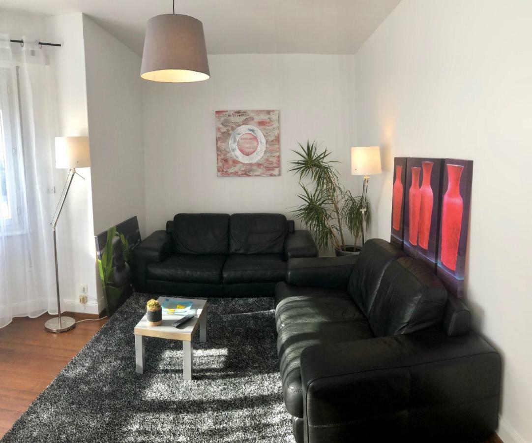 Grand 3 Pieces Stationnement Gratuit Dans La Rue Apartment Strasbourg Bagian luar foto