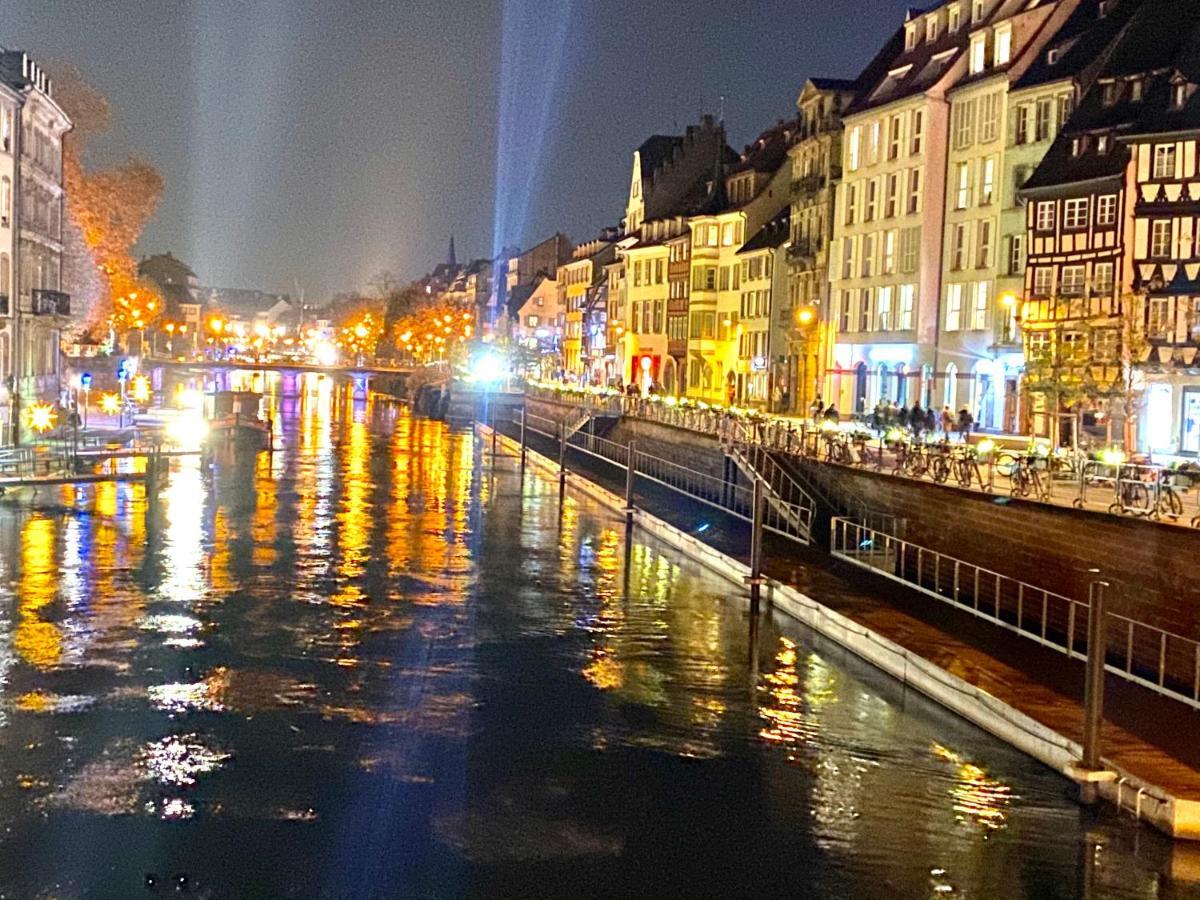 Grand 3 Pieces Stationnement Gratuit Dans La Rue Apartment Strasbourg Bagian luar foto
